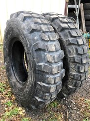 Pneu agricole Michelin 9.00R16 - 1