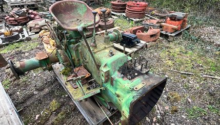 Tracteur agricole John Deere 303 - 15
