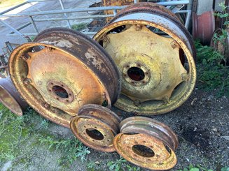 Tracteur agricole John Deere 303 - 21