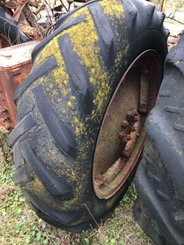 Tracteur agricole Renault D22 - 6