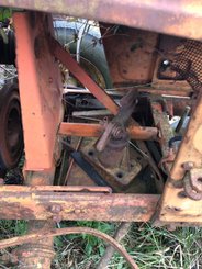 Tracteur agricole Renault D22 - 4