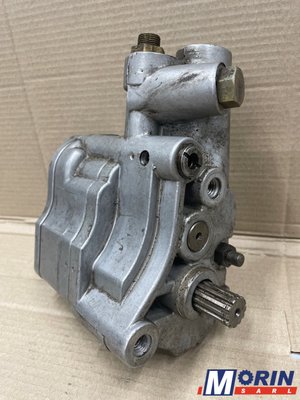 Pièces Agricole et Motoculture - Pièces Tracteur - Pompe hydraulique auxiliaire double pour Massey (1663627M92 1686766M91 1869458M92 531607M93 886367M96)