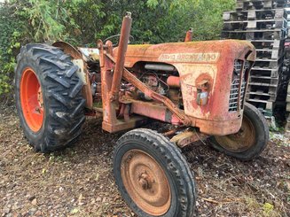 Tracteur agricole David Brown 990 - 1