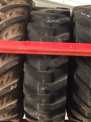 Pneu agricole - 16.9R24 INDUS