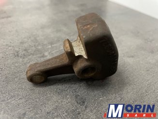 Pièces Agricole et Motoculture - Pièces Tracteur - BRAS BOITE VITESSE MOIS. MASSEY (788041M1)