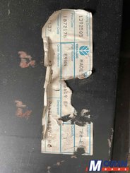 Pièces Agricole et Motoculture - Pièces Tracteur - Panneau de capot gauche Ford 7840, 8240, 8340 (E9NN16619EF, 81872176)