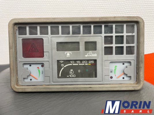 Pièces Agricole et Motoculture - Pièces Tracteur - COMPTEUR HORAIRES LANDINI (3662932M91)