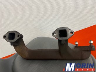 Pièces Agricole et Motoculture - Pièces Tracteur - Collecteur d'échappement A4.107 Massey 130 (37781711)