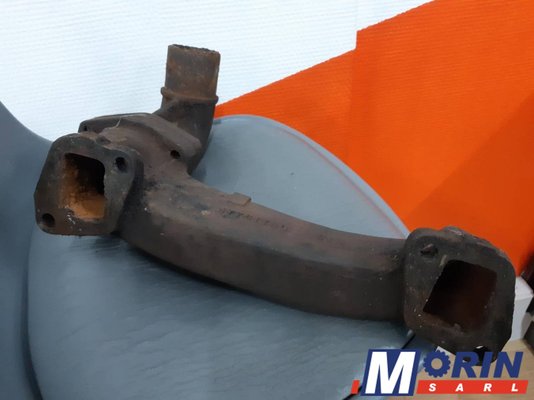 Pièces Agricole et Motoculture - Pièces Tracteur - Collecteur d'échappement A4.236 Massey 165 168 188 (37781780)