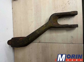 Pièces Agricole et Motoculture - Pièces Tracteur - Bras de relevage IH 523 553 624 654 724 734 834 (3057098R1)