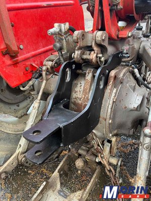 Attelage et remorque - Barres d'attelage - Chape Attelage Massey Ferguson FF30, TE20, TEA20, TED20, TEF20