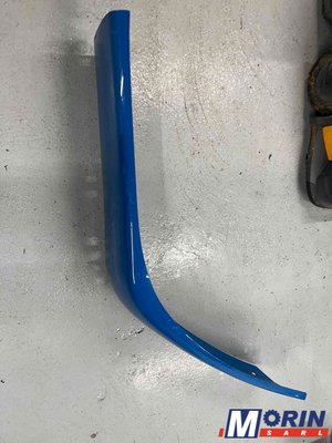 Pièces Agricole et Motoculture - Pièces Tracteur - Garde boue arrière gauche Ford New Holland - 82007488