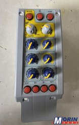 Pièces Agricole et Motoculture - Pièces Tracteur - Boitier de commande AGROTRON - 0.900.0075.9