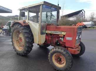Tracteur agricole International 654 - 1