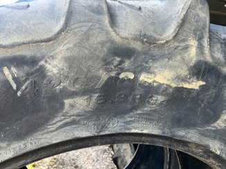 Pneu agricole Kleber 420/85R34 (16.9-34) - 4