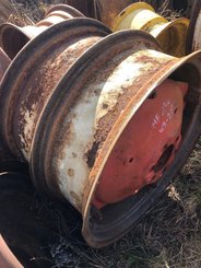 Jantes Massey Ferguson W9x28-8T165 - 2