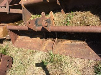 Godet curage JCB 1800 - 1