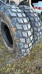 Pneu agricole Michelin 11.00R16 (11.00-16) - 1