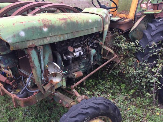 Tracteur agricole John Deere 303 - 1
