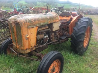 Tracteur agricole Someca 411 - 1