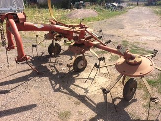 Faneur Kuhn GF452M - 1