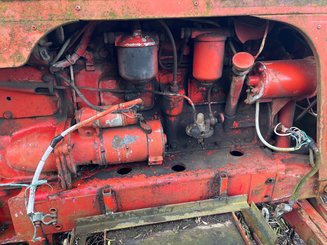 Tracteur agricole David Brown 850 - 4