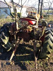Tracteur agricole Farmall F135D - 7