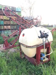 Pulvérisateur porté Evrard 800L - 1