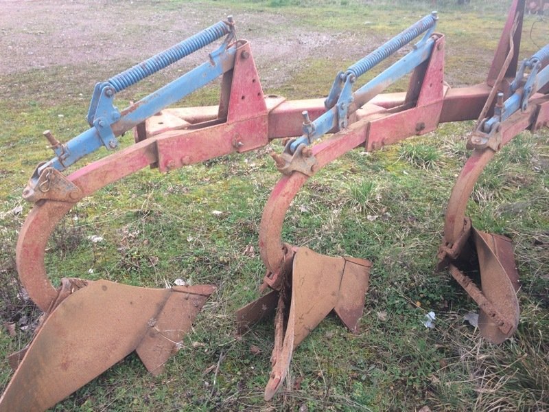 Charrue d'occasion en vente sur Morin