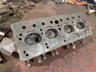 Tracteur agricole Ferguson TEA20 - 1