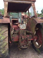 Tracteur agricole International 523 - 2