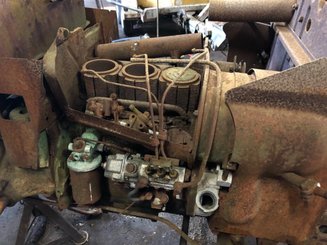 Tracteur agricole Deutz D40.2 - 4