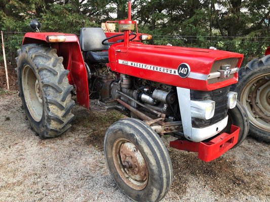 Tracteur agricole Tracteur agricole Massey Ferguson 140 - 1