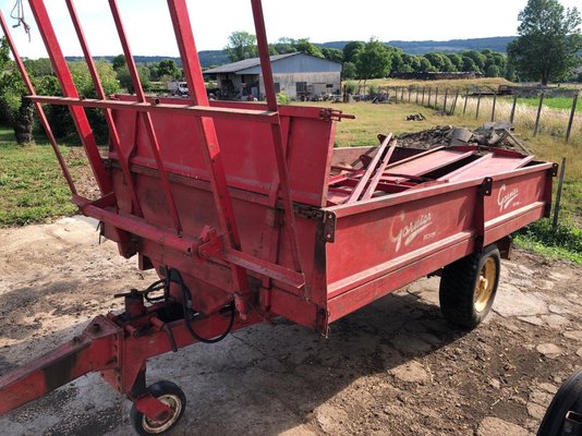 Benne agricole Benne agricole Garnier 140B - 1