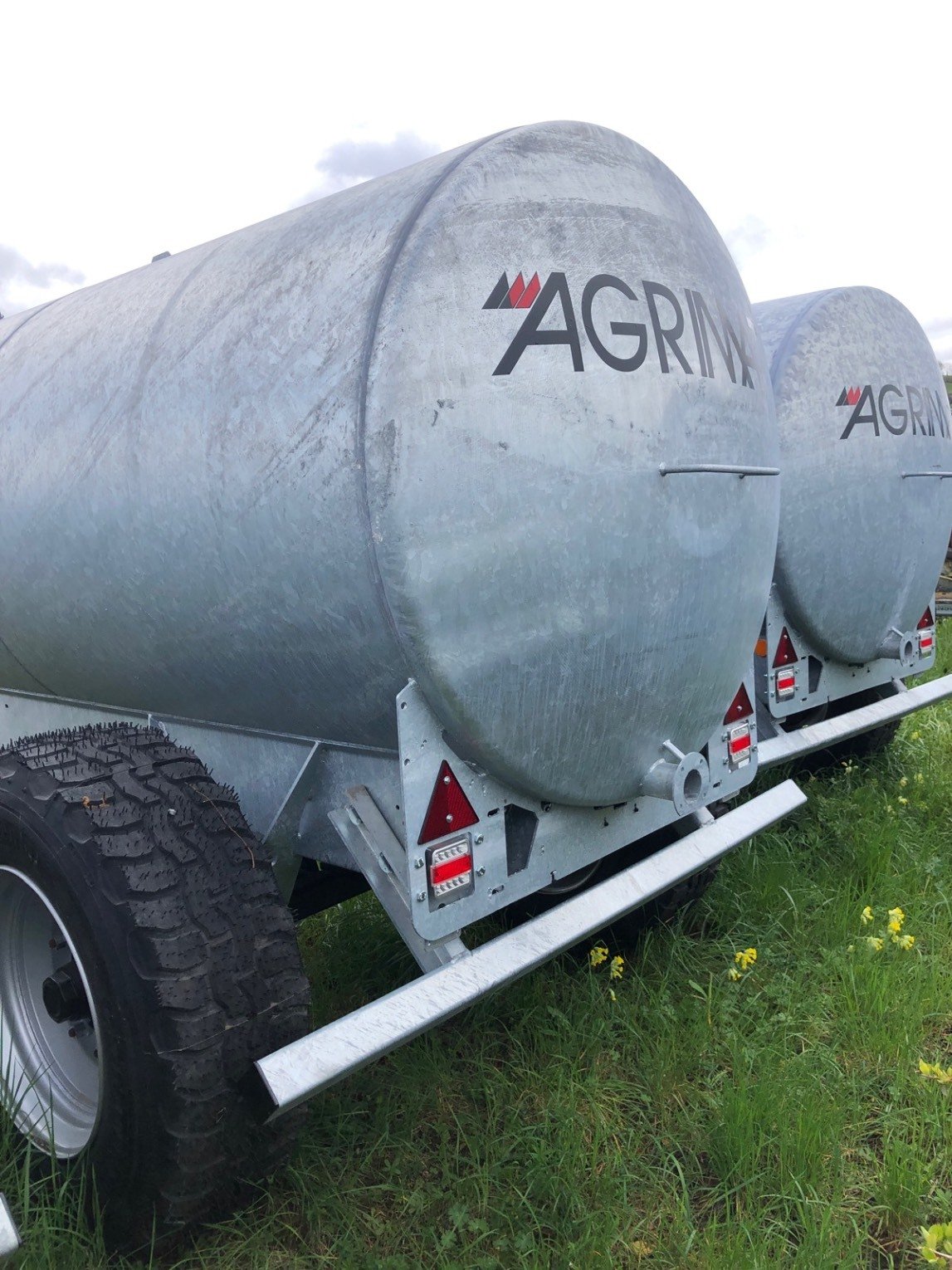 Tonne à eau Fabrication artisanale 1500L à vendre sur Morin