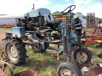 Tracteur enjambeur Derot DS22 - 1