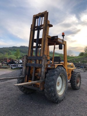 Chariot élévateur Omfort 2500 4x4 - 1