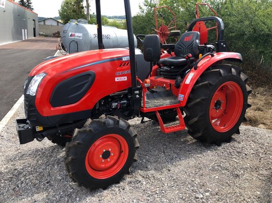 Tracteur agricole Kioti CK4030 - 1