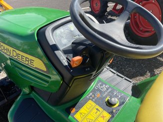 Micro tracteur John Deere X748 - 7