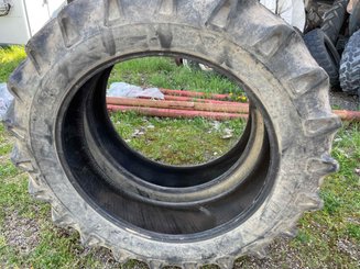 Pneu agricole BKT 340/85R36 (13.6-36) - 3