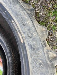 Pneu agricole BKT 340/85R36 (13.6-36) - 4