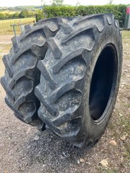 Pneu agricole BKT 340/85R28 (13.6-28) - 1