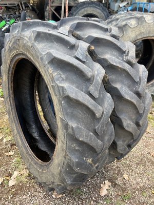 Pneu agricole Vredestein 280/85R28 (11.2-28) - 1