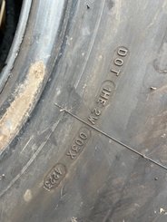 Pneu agricole Michelin 14.00R20 - 4