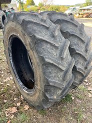 Pneu agricole Kleber 320/85R24 (12.4-24) - 1