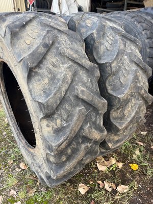 Pneu agricole BKT 340/85R24 (13.6-24) - 1