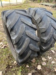 Pneu agricole Michelin 11.00R16 (11.00-16) - 1