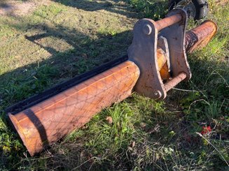 Godet curage Case 2200 - 1