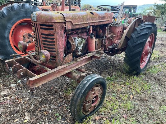 Tracteur agricole Mc Cormick FC235 Utility - 1