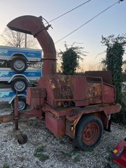 Broyeur de branches Nicolas ANGELUS - 5